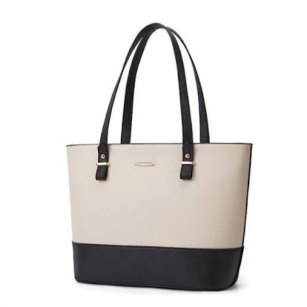 Beautiful Ladies Hand Bag